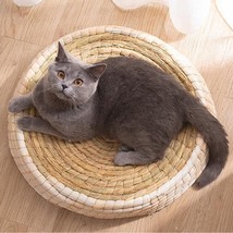 Cozy Haven: Handcrafted Felt House Cat Bed - £30.22 GBP