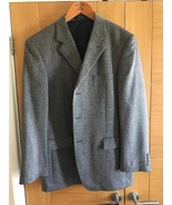 Men&#39;s Grey Herringbone Jacket by Andrew Fezza Size 42 Regular. VGC - $735.19 MXN