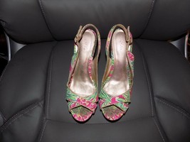 Lilly Pulitzer Gold Signature Print Pink Green Wedges Size 7.5M - £29.17 GBP