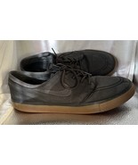 Authenticity Guarantee

Nike SB Charge Black Gum Low Top Canvas Shoes Me... - $2,224.92 MXN