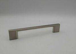 Lot of 6 Unbranded 5-in Center to Center Cabinet Pull, Satin Nickel - $20.00