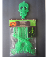 Glow In The Dark Skeleton 3 ft Poseable Arms &amp; Legs Activate Glow In Dir... - £8.12 GBP