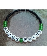 Hocus Pocus Handmade Bracelet in Black and Green Beads - £3.95 GBP