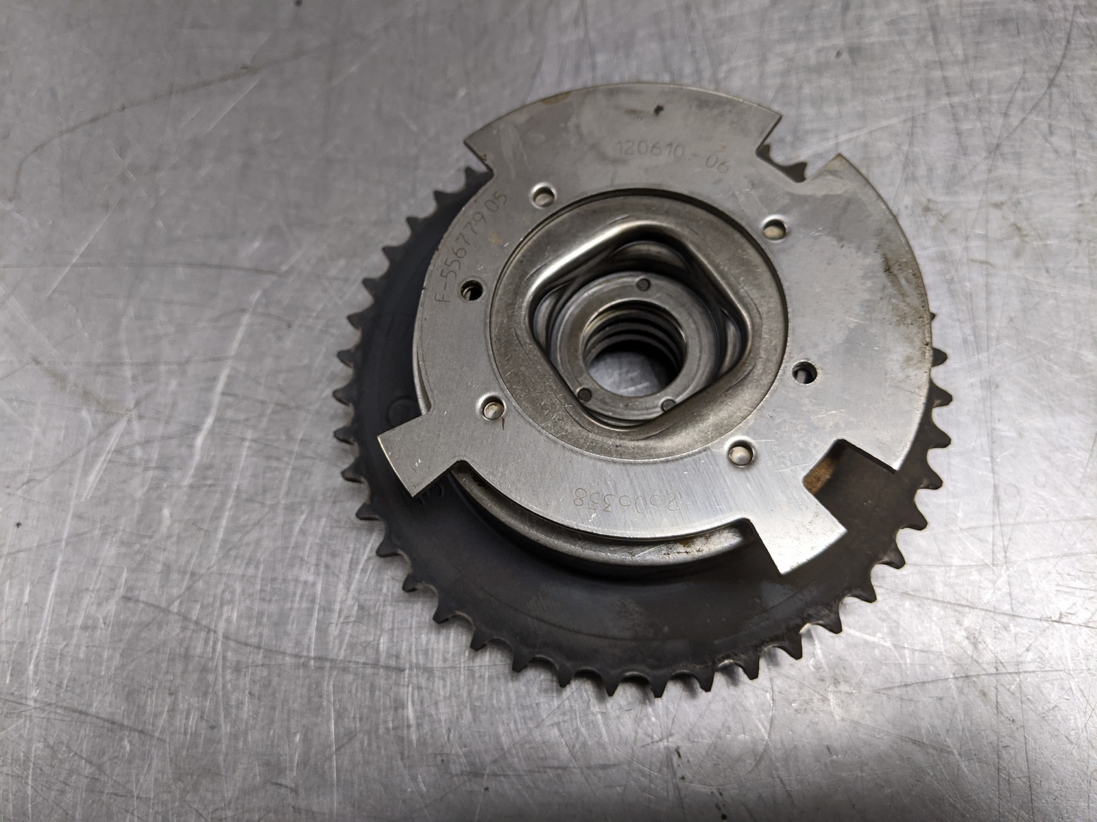 Camshaft Timing Gear For 10-16 GMC Savana 2500  6.0 12606358 Item image 3