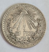 1924 Mexico Un Peso Standard Circulation Silver Coin - £19.07 GBP