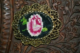 Vintage Hand Embroidered Brooch Pendant - £13.40 GBP