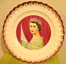 Vintage Queen Elizabeth II Collector&#39;s Portrait Plate Warranted 22 KT Gold - £7.61 GBP