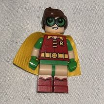 LEGO DC Super Heroes Robin Green Glasses Minifigure sh0315 Batman Retired  - $7.87