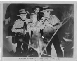 B &amp; W, 8 x 10 inch 1949 Promotional Photograph-Haunted Ranch movie-John King - £5.97 GBP