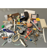 Junk drawer lot - €16,92 EUR