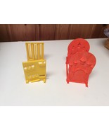 2 Plastic Xerox Castle &amp; Weekly Reader Book Club Holder Rack Book Ends C... - £11.73 GBP