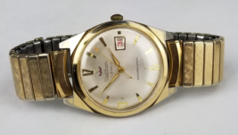 vintage men&#39;s watch Waltham gold tone 17J 34mm day/date 1950&#39;s? waterproof - $985.79 MXN