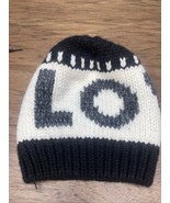 American Eagle Knitted &quot; Love&quot; Winter Hat Womans One Size SH - $182.23 MXN
