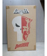 Sideshow Collectibles Marvel Modern Ver. Punisher Vs Daredevil Diorama S... - £698.52 GBP