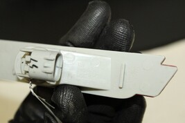 2010-2015 CHEVROLET CAMARO SS REAR RIGHT SIDE MARKER LIGHT HOUSING J893 image 7