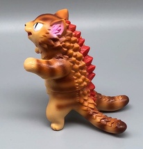 Max Toy Golden Brown Striped Negora w/ Fish image 3