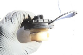 2006-2008 INFINITI FX35 2WD FUEL GAS CAP K7814 image 5