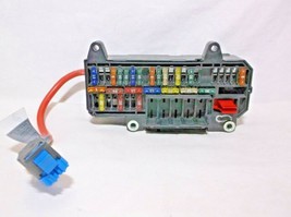 02-03-04-05 Bmw 745i/ Trunk MOUNTED/ Power DISTRIBUTION/ Fuse Box - $22.68