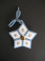 Plastic Canvas Star Tree Ornament - Handcrafted Holiday Ornament - Gift ... - £7.86 GBP