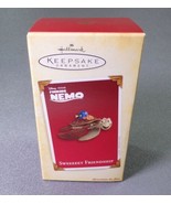 Hallmark 2005 Sweeeeet Friendship Disney Finding Nemo Crush MIB-NRFP Orn... - $50.53 CAD