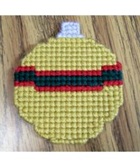 Plastic Canvas Christmas Ball Magnet, Fridge, Needlepoint, Handmade, Hol... - £4.50 GBP