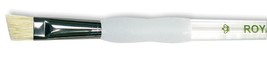 Soft Grip Bristle Foliage Brush Size 8 - $757.61 MXN