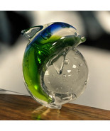 Dynasty Gallery For Collector&#39;s Around The World Blue Grn Dolphin Glass ... - $41.23 CAD
