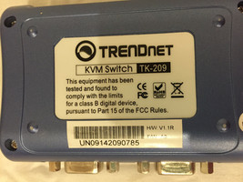Pre-owned TRENDnet 2-Port USB KVM Switch and Cable Kit with Audio, TK-209K - £32.36 GBP