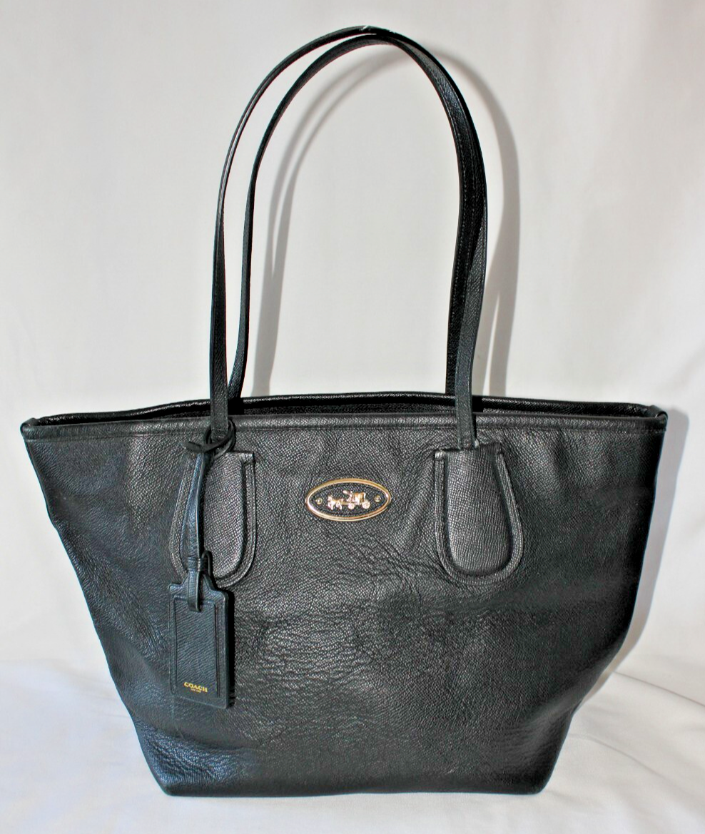 Vintage COACH 33915 Taxi Black Zip Top Large Tote In Textured Leather - $45.00