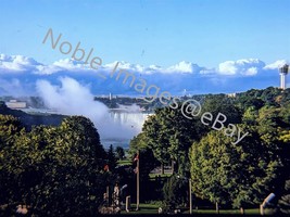 1977 Horseshoe Falls thru Tree Line Niagara Falls Canada Kodachrome 35mm Slide - £4.13 GBP