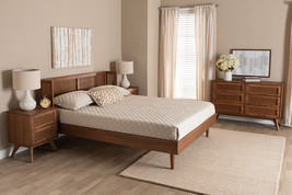 Sedona Ash Walnut 4Pc Queen Size Bedroom Set w/Synthetic Rattan - $26,061.34 MXN