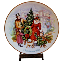 Collectible 1990 Avon Plate “Bringing Christmas Home” + Original Box - £3.99 GBP