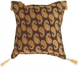 PILLOW DÉCOR Paisley Pillow - $29.95