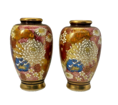 2 Miniature Satsuma Pottery Vases Pair Shirokiya Flowers Japan Shimazu Clan - £229.65 GBP