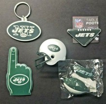 New York Jets Football Vending Charms Lot of 5 Puzzle Helmet Key Chain 292 - £15.98 GBP