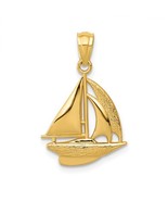 14K Yellow Gold Sailboat Pendant - €202,49 EUR
