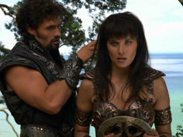 xena   glossy   photo (40 )  6 - £13.37 GBP