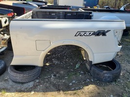 2017 2018 Nissan Titan XD OEM QAB White Pearl Pro4X 8ft Pickup Truck Box... - $26,253.16 MXN
