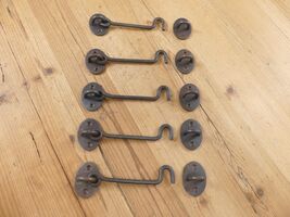 5 Iron Hook & Latch Eye Lock Window Hand Forged Barn Cabin Door **SOME R... - €24,23 EUR 5 Iron Hook & Latch Eye Lock Window Hand Forged Barn Cabin Door **SOME R... - €24,23 EUR