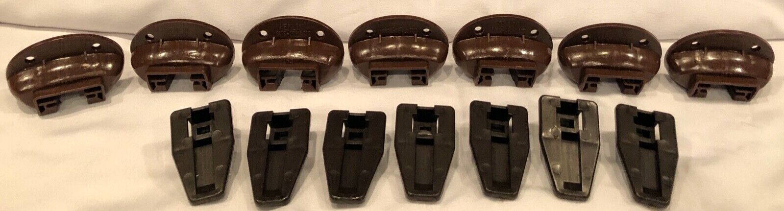Genuine Kenlin Rite Trak II Plastic Drawer Guides (7 Case Runners & 7 Sockets)