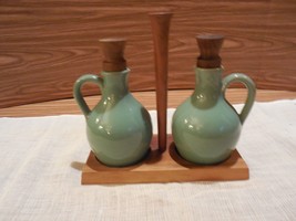 Denby Stoneware Green Cruet Set on Wood Caddy - £31.64 GBP