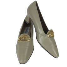 Caressa East Beige Leather 8 M Square Toe Heels Comfort Gold Accent Shoes - £24.12 GBP