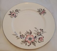 Royal Monarch Queen Anne Pink Black Flowers Warranted Plat. &amp; Gold Dinner Plate - £8.67 GBP