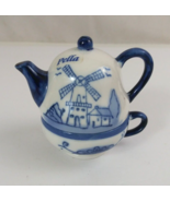 Vintage Blue &amp; White Pella Dutch Teapot  &amp; Cup 3.25&quot; Salt &amp; Pepper Shakers - $13.64 CAD