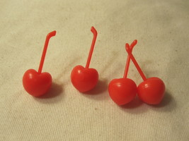 2015 Hi-Ho! Cherry-O Board Game Piece: lot of (4) Red Cherries - £1.39 GBP