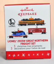 Hallmark: Lionel 2533W Great Northern Freight Set of 3 - Miniature 2016 Ornament - £18.36 GBP