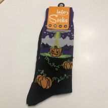 into sock Novelty Crew Socks pumpkins vines Orange halloween socks Size ... - $9.41