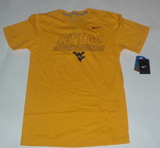 NWT New West Virginia Mountaineers &quot;Lets Go&quot; Nike Gold Logo Small Mens T-Shirt - £17.33 GBP