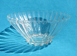 Anchor Hocking Classic Pattern Scalloped Large Round Clear Salad Bowl 11&quot; Wide - £11.94 GBP