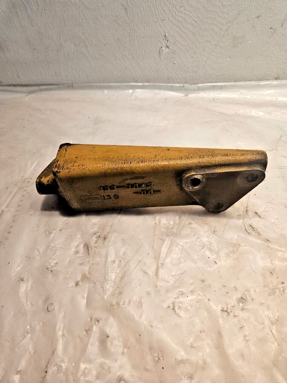 CAT C12 Diesel Engine Bracket 133-7042 OEM - $102.50